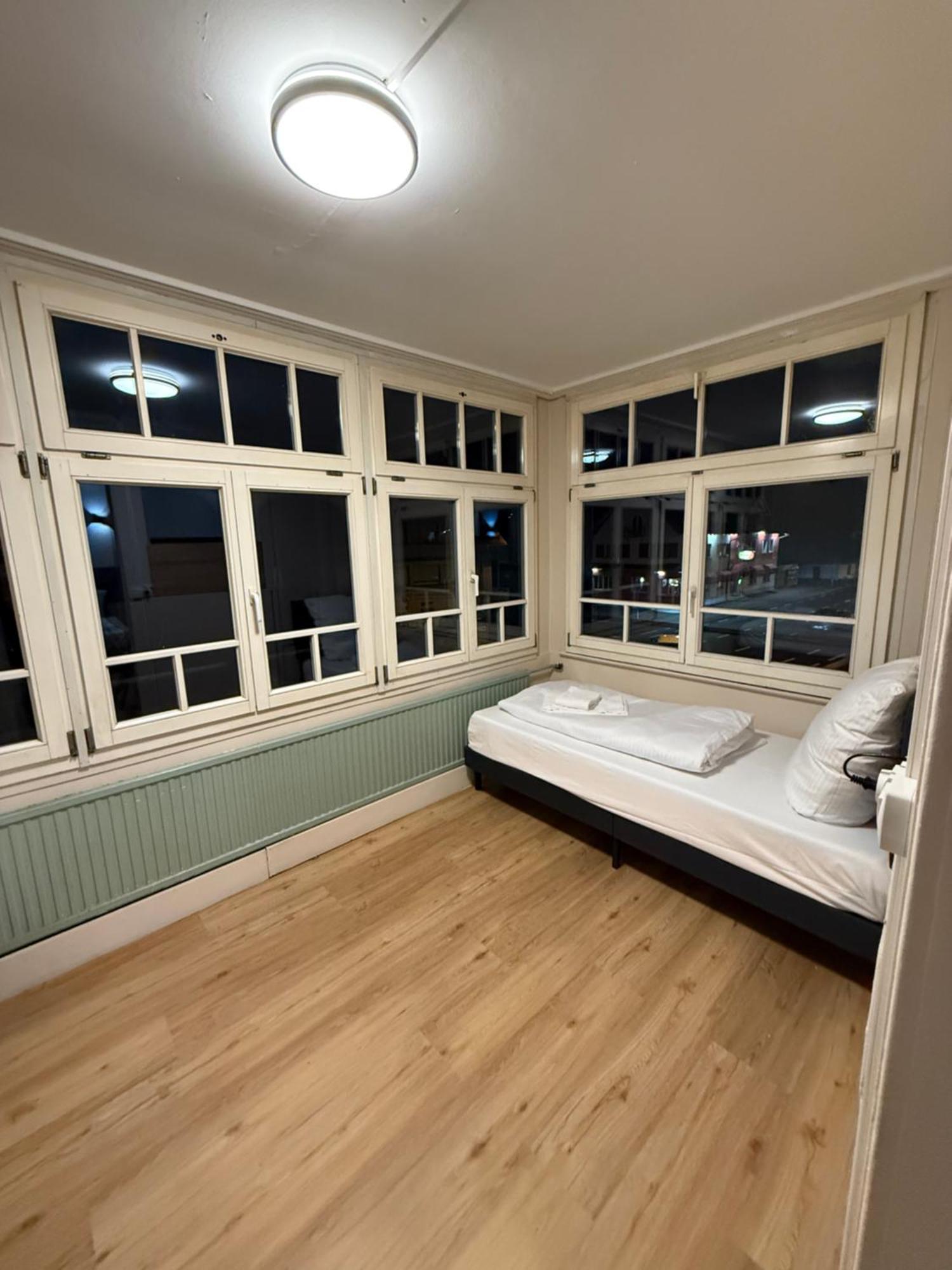 Crown Living Villa Blumenau Studios, Smarttv, Parkplatz Lustenau Luaran gambar