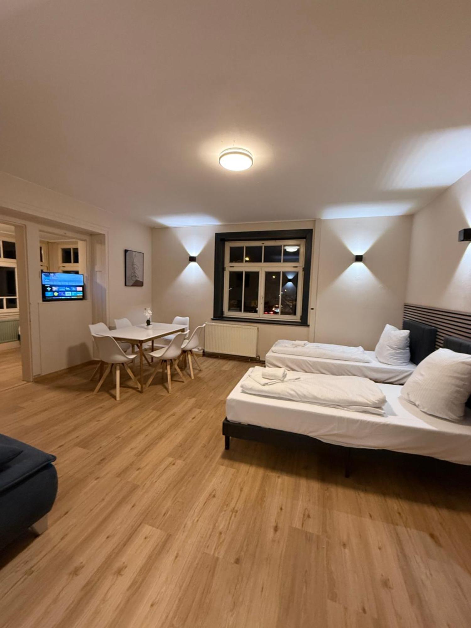 Crown Living Villa Blumenau Studios, Smarttv, Parkplatz Lustenau Luaran gambar