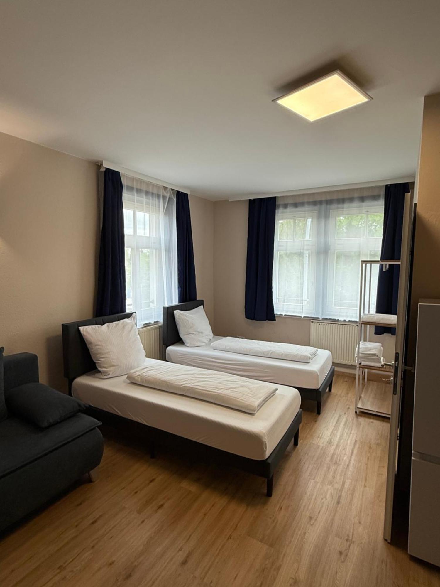 Crown Living Villa Blumenau Studios, Smarttv, Parkplatz Lustenau Luaran gambar