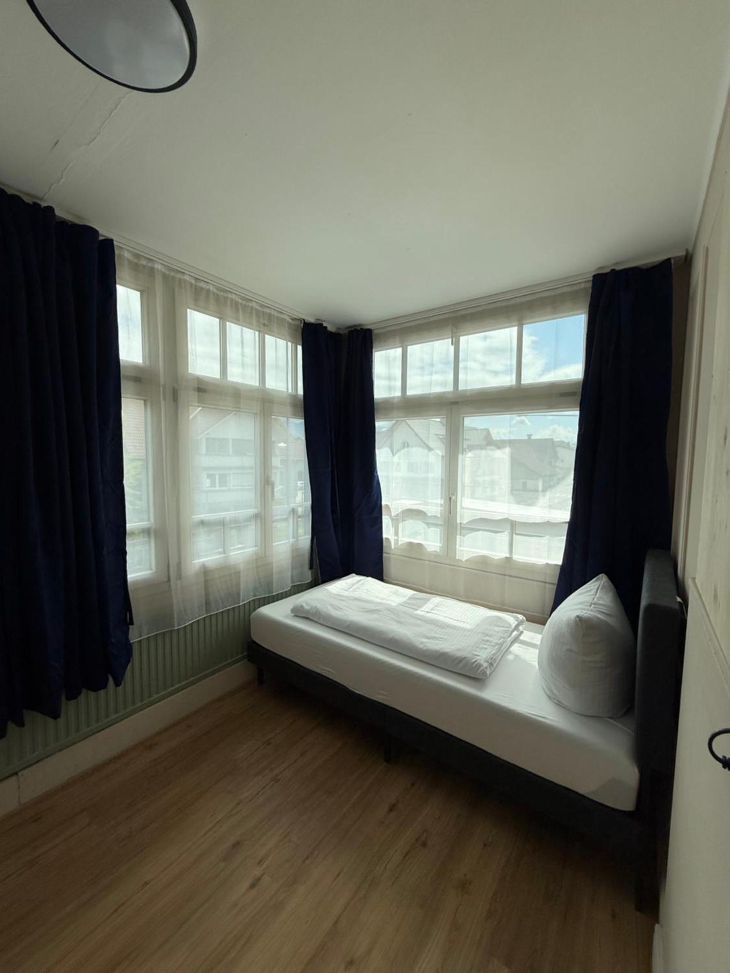 Crown Living Villa Blumenau Studios, Smarttv, Parkplatz Lustenau Luaran gambar