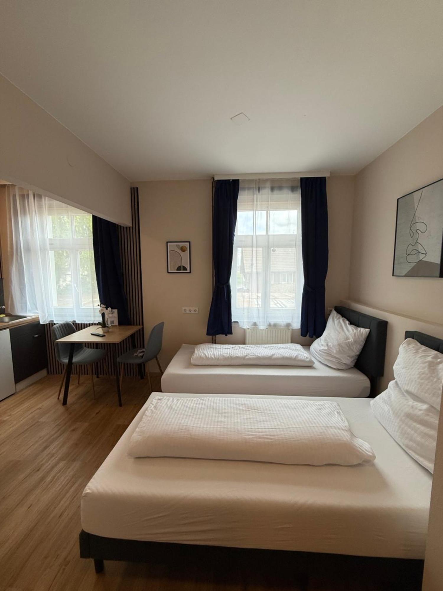 Crown Living Villa Blumenau Studios, Smarttv, Parkplatz Lustenau Luaran gambar
